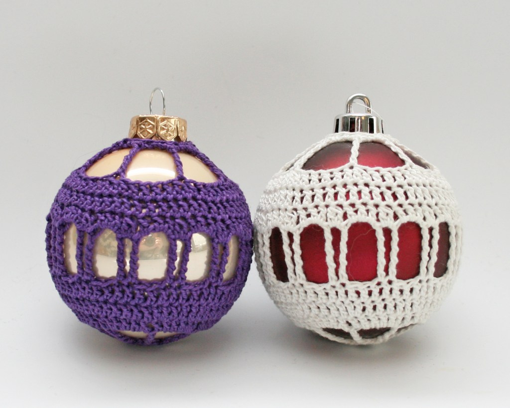 Crochet Covered Christmas Baubles #7 – free&nbsp;pattern